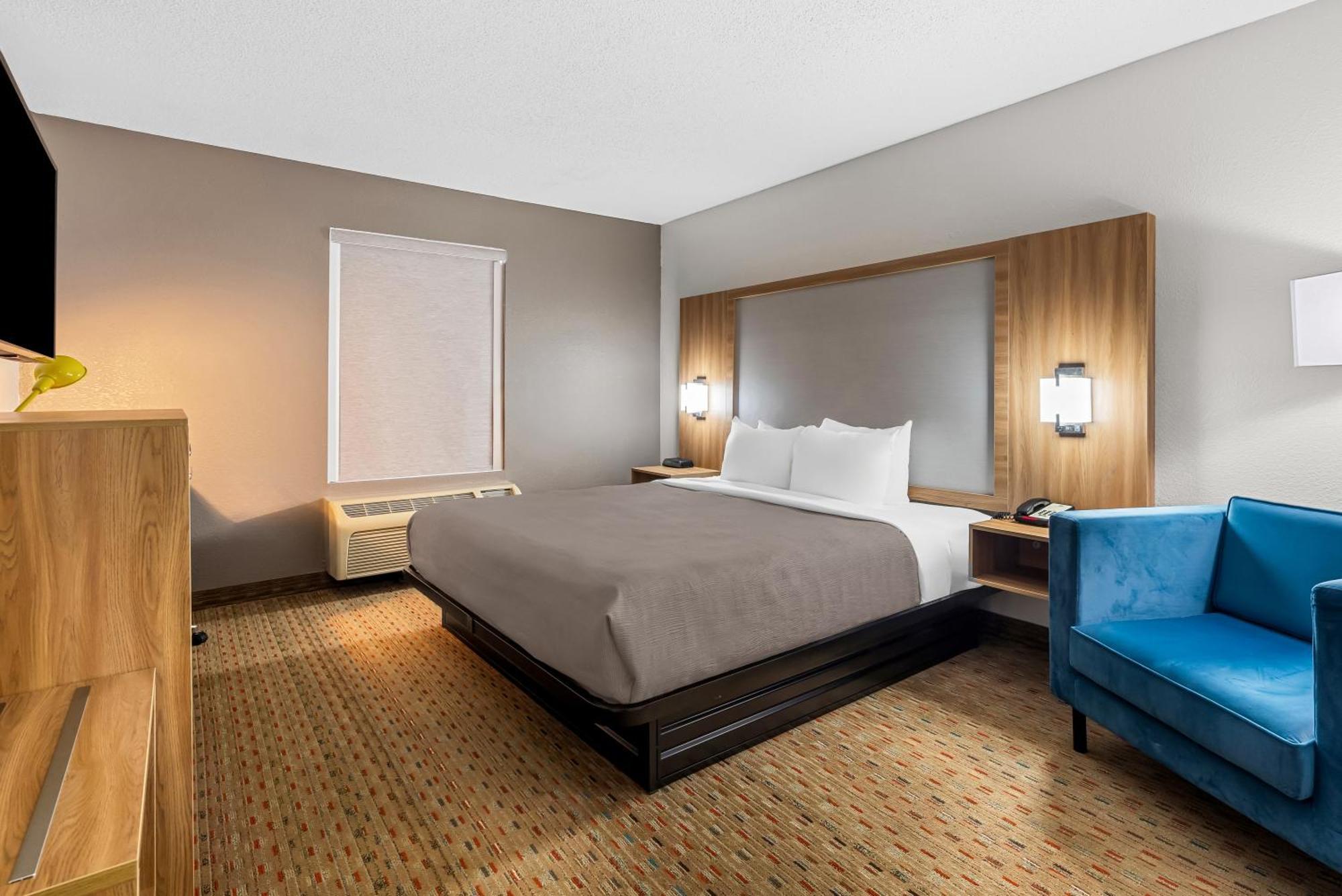 Quality Inn Cornelia Exterior photo
