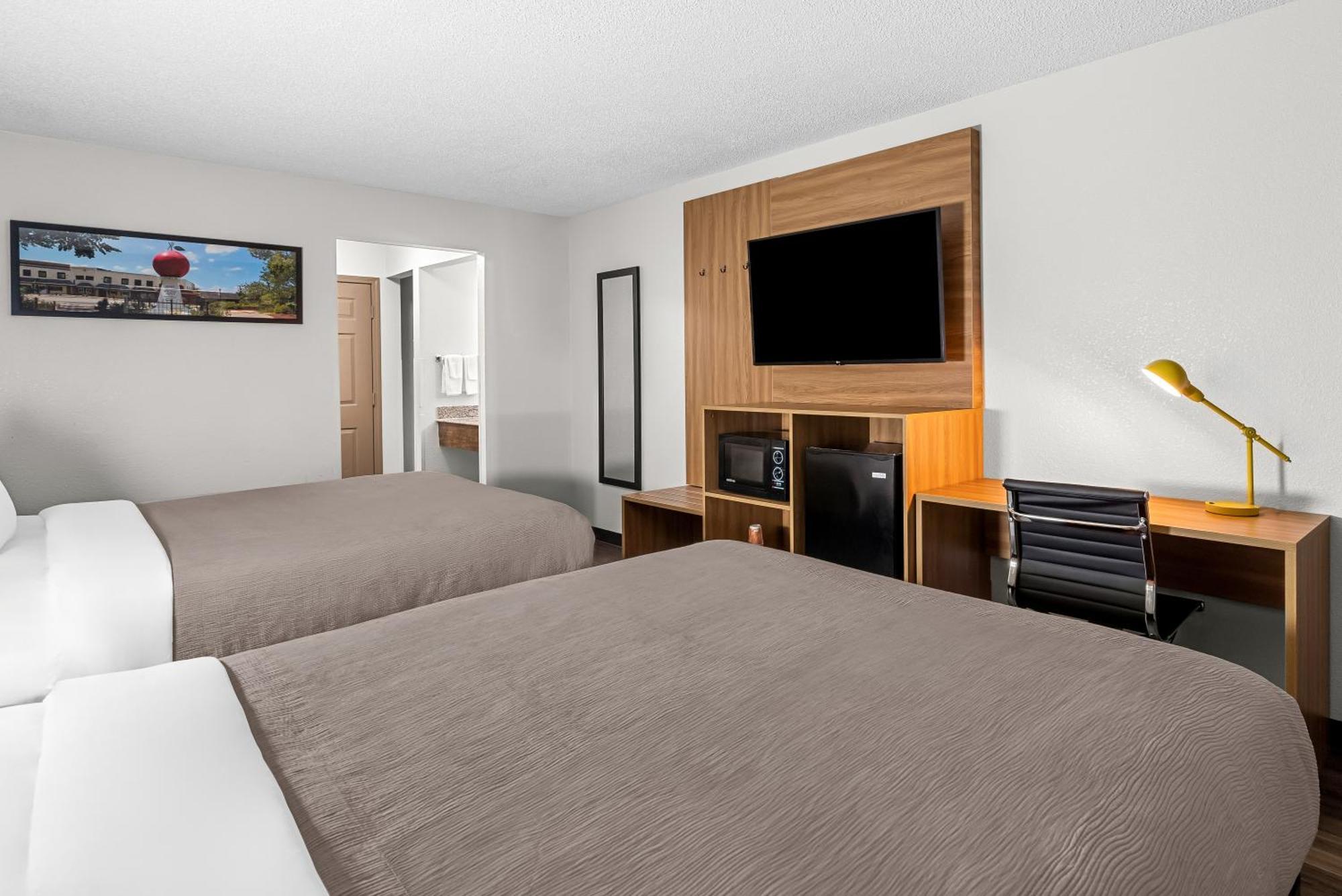 Quality Inn Cornelia Exterior photo